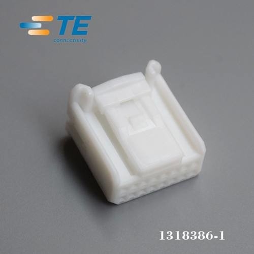 TH do conector do ampère da conectividade de TE 025 encabeçamentos do ângulo direito do conector 16P e alojamento 1318382-1,1379665-5,1318386-1